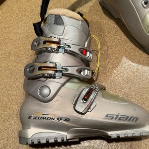 Salomon ski boots
